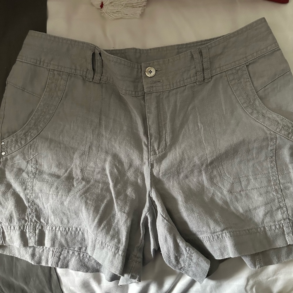 INC shorts size 4